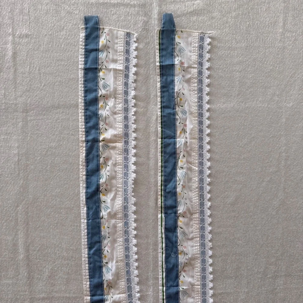 2pc Vintage Floral Curtain Valance Panels 51x5 Blue Lace Cottagecore Farmhouse